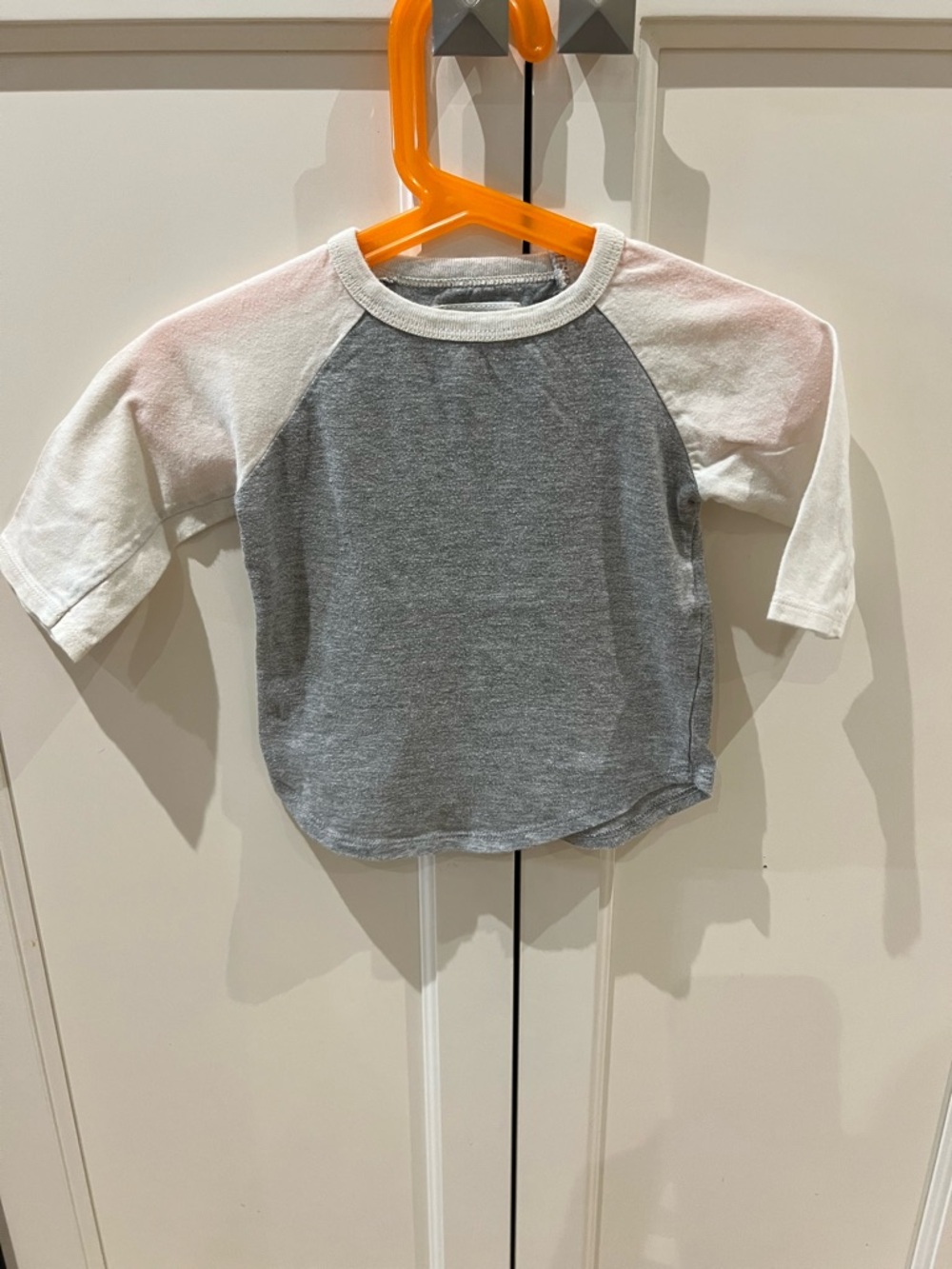 Mini mioche 12-18m Kids Gray & White Raglan Top
